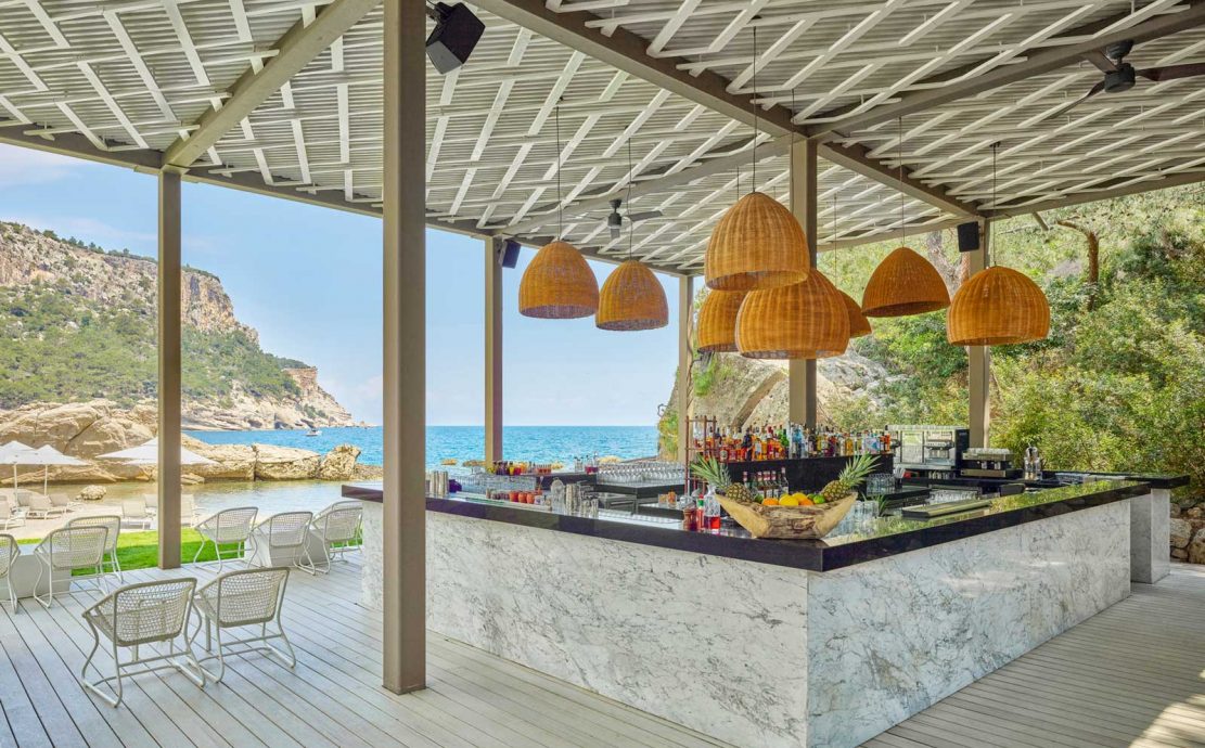 Maxx Royal Kemer Sunlit Beach Bar