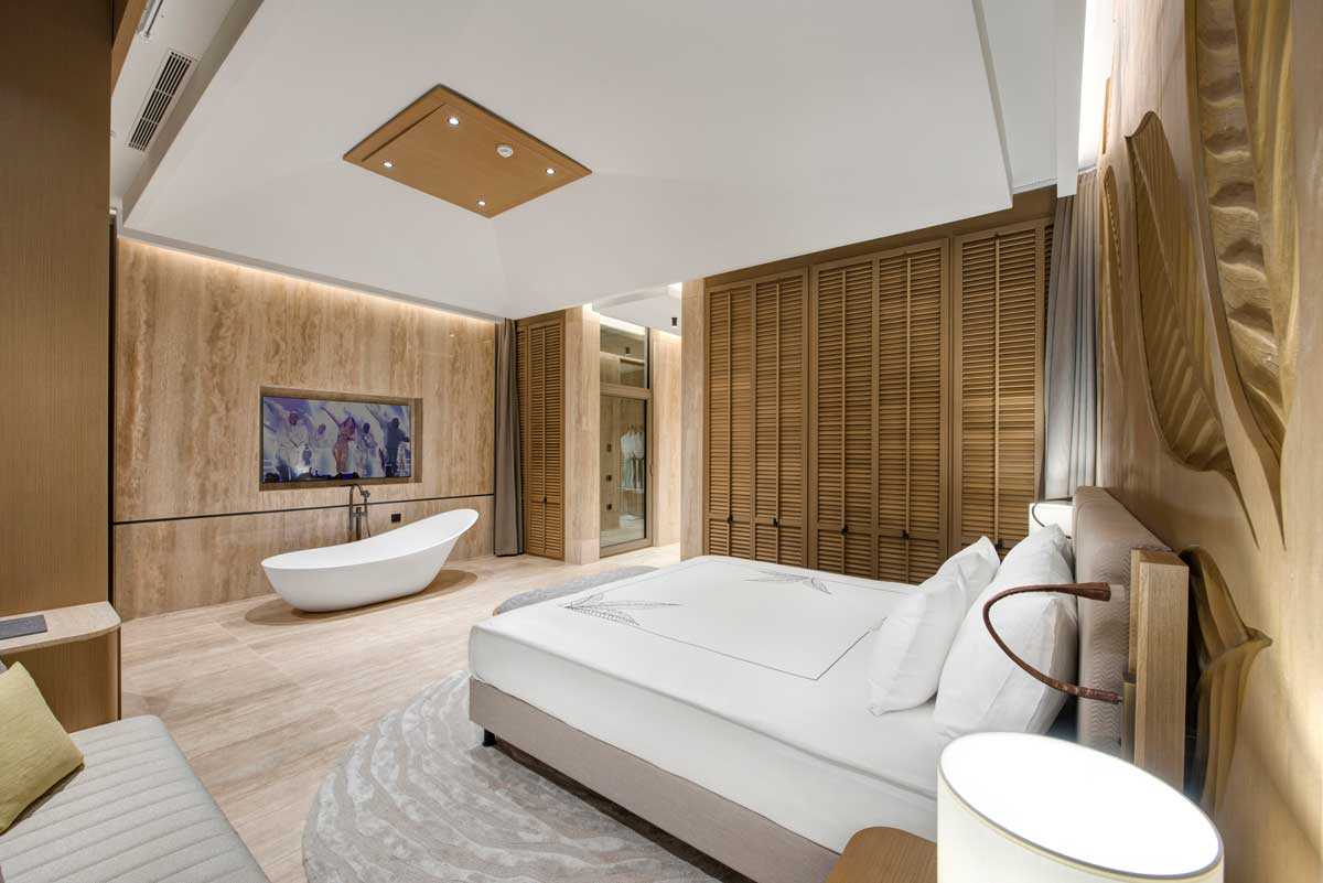 REGNUM CARYA Amber Lagoon Suite Bedroom