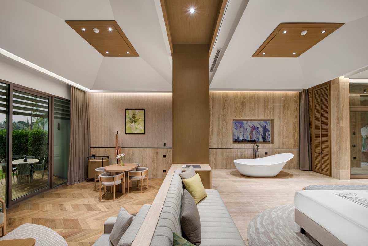 REGNUM CARYA Amber Lagoon Suite LivingRoom