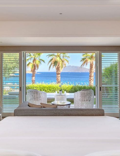 Caresse-Deluxe-Marine-Suite-Bedroom-View